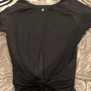 Lululemon top